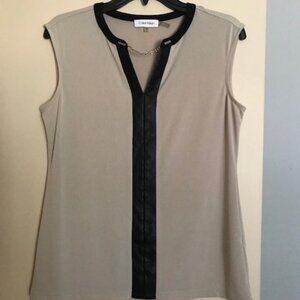 Calvin Klein Sleeveless Black & Tan V-Neck Gold Chain Blouse Size S
